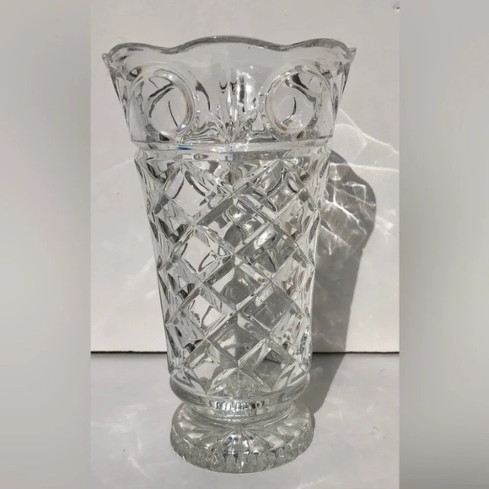 FIFTH AVENUE CRYSTAL BRIGHTON VASE 9